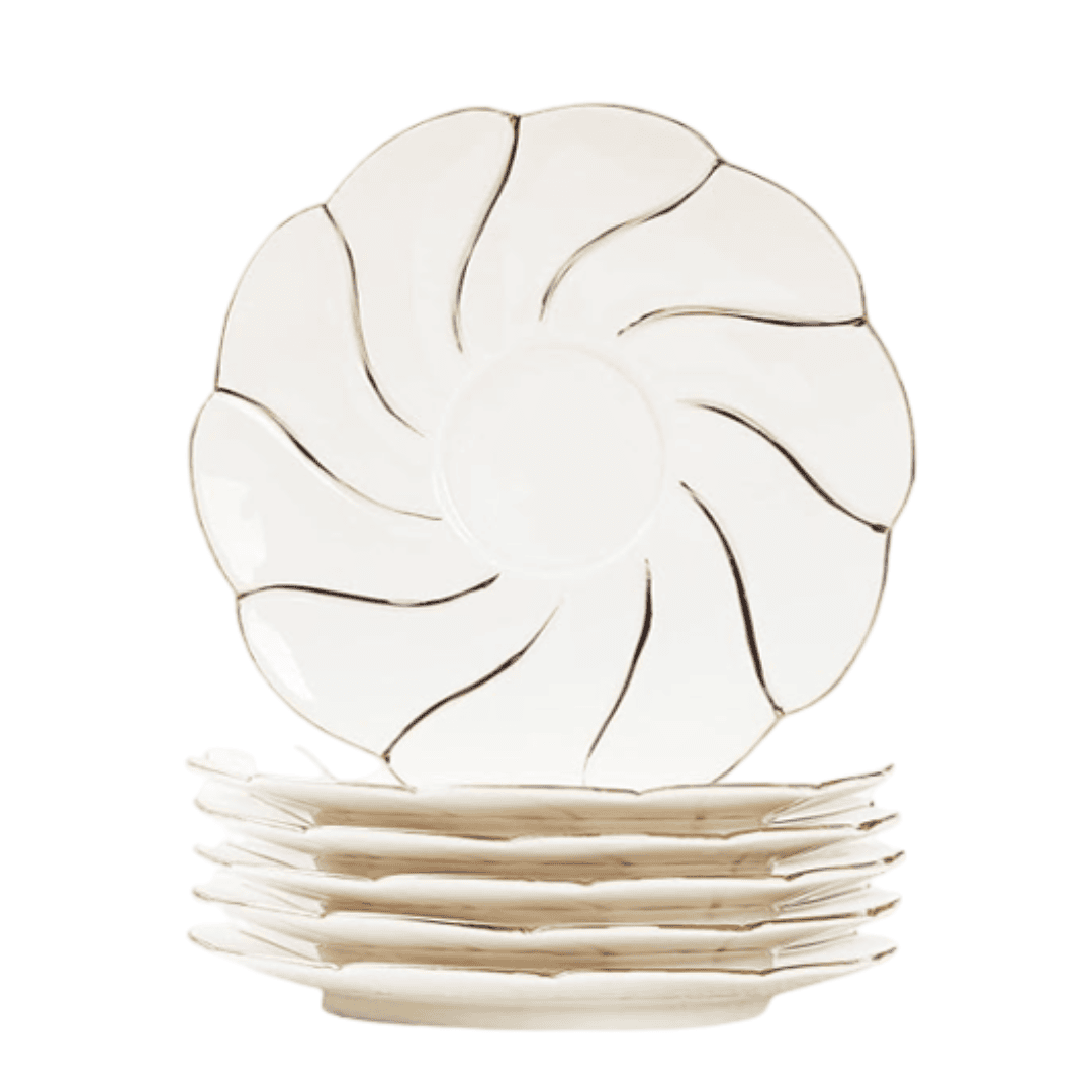 Classic white porcelain with refined gold trim — a timeless accent for coffee moments or elegant kitchen styling.